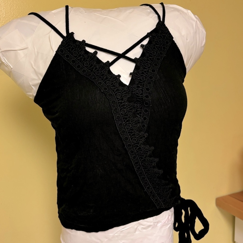 Tank Top 💋 - Picture 3 of 4
